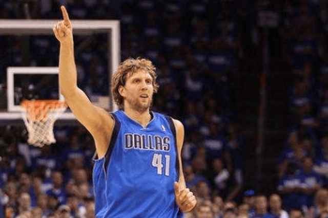 球员们在移 球员们在移