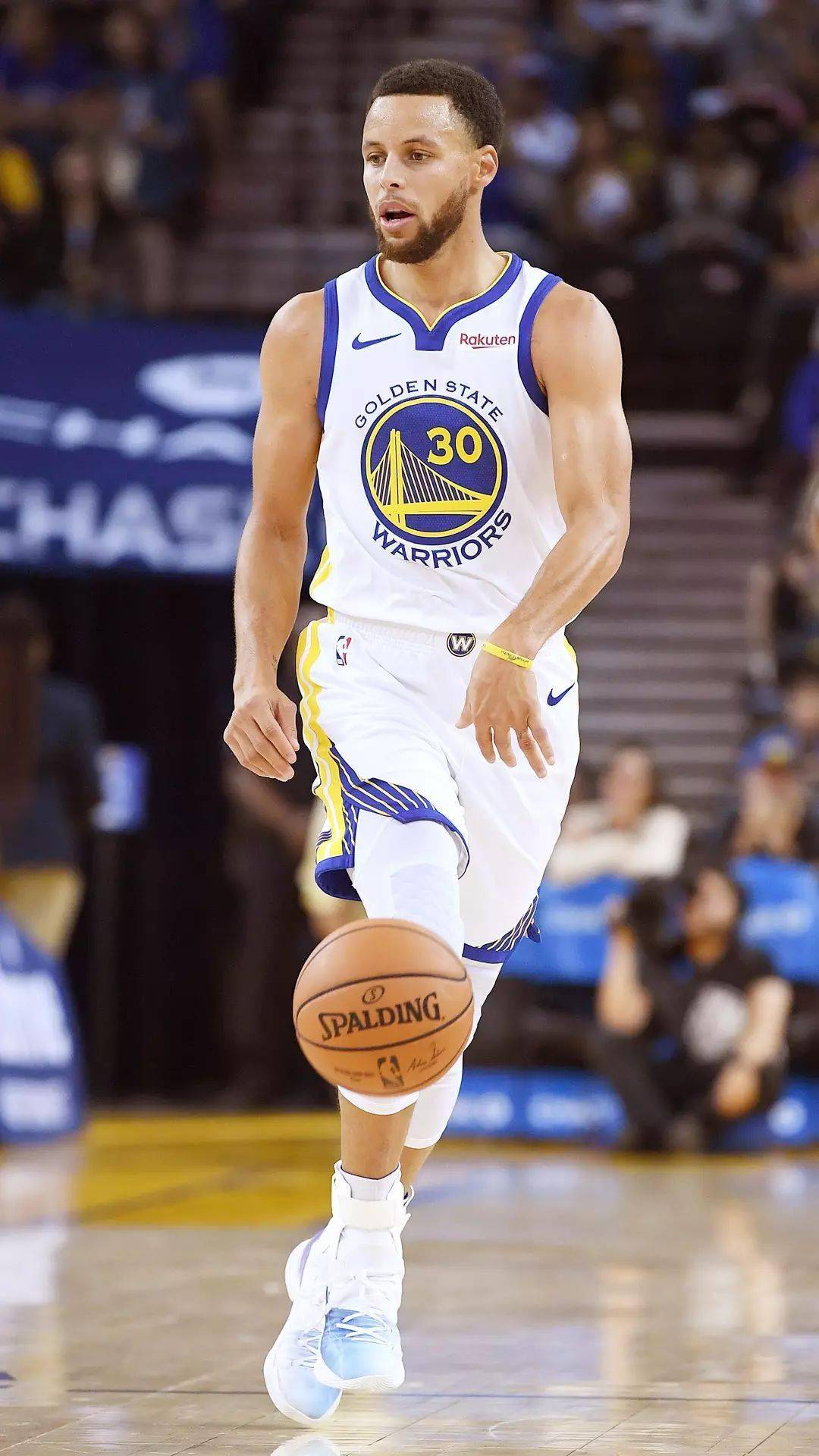 尽管托雷斯 尽管托雷斯