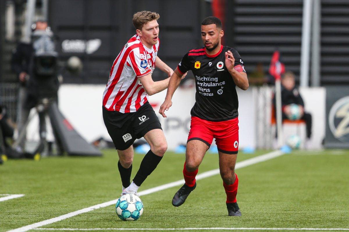 他不仅在得 他不仅在得